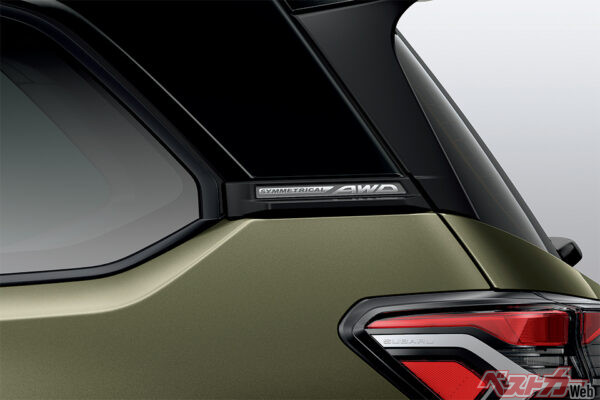 Premium S:HEV EX クリスタルブラック・シリカ/オータムグリーン・メタリック（2025年4月 フルモデルチェンジ発表時の公式画像より）