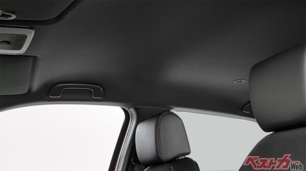 ルーフライニング（ブラック）（2025年10月 新グレード設定時の公式画像より）