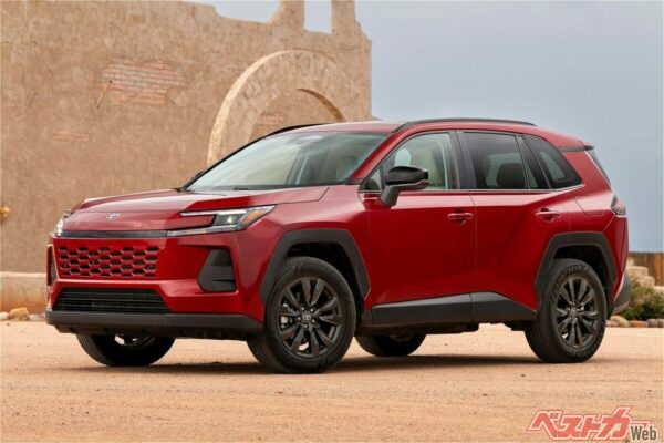 新型RAV4の北米仕様。3つのキャラクターのうちの「コア」モデル