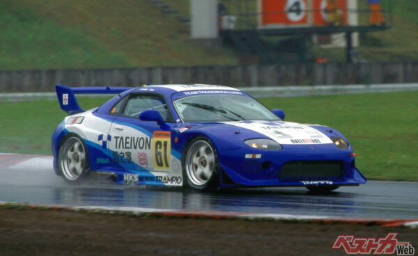 1998年から全日本GT選手権(現在のSUPER GT)のGT300クラスに参戦を開始したFTO (写真提供:富士スピードウェイ)