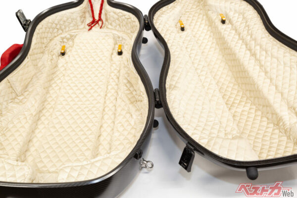 内装　イタリア製シルク素材をキルト加工