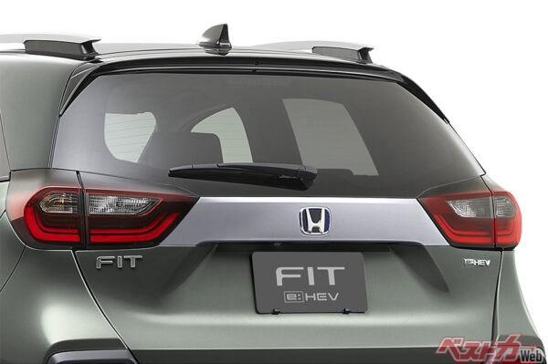 FIT e:HEV CROSSTAR（2025年7月 一部改良時の公式画像より）