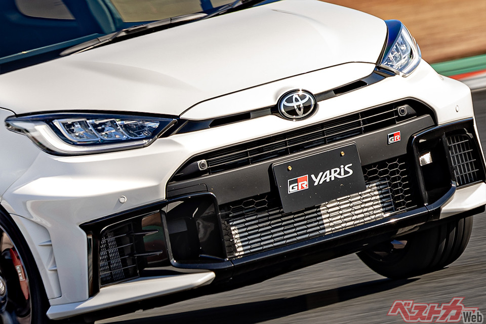 走りを徹底追求!! トヨタ GRヤリスの完成度が高すぎる件 - 自動車情報