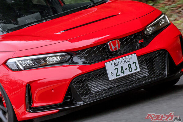 どっちが魅力的!?　現行型ホンダ シビックタイプRと初代シビックタイプR比較してみた