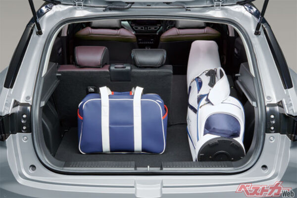 ラゲッジスペース説明用C（2024年10月 発売開始時の公式画像より）