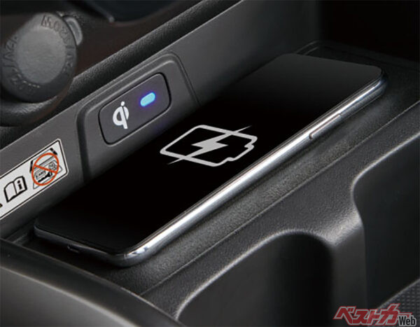 ワイヤレス充電器（2024年10月 発売開始時の公式画像より）