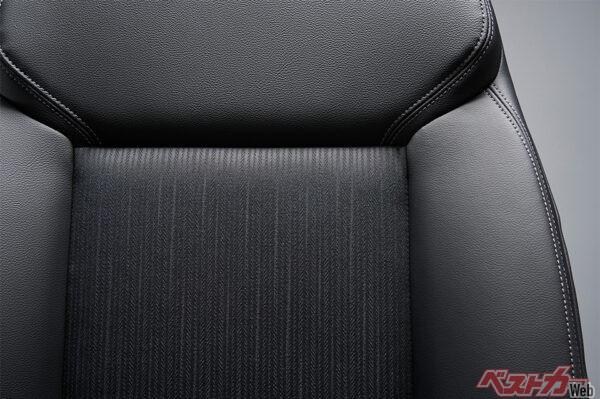 SPADA シート表皮（2025年5月 新グレード追加時の公式画像より）