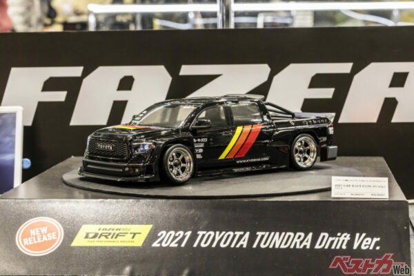 FAZER D2 DRIFTシリーズのボディキットには、トヨタ タンドラ ドリフト・バージョンが追加された