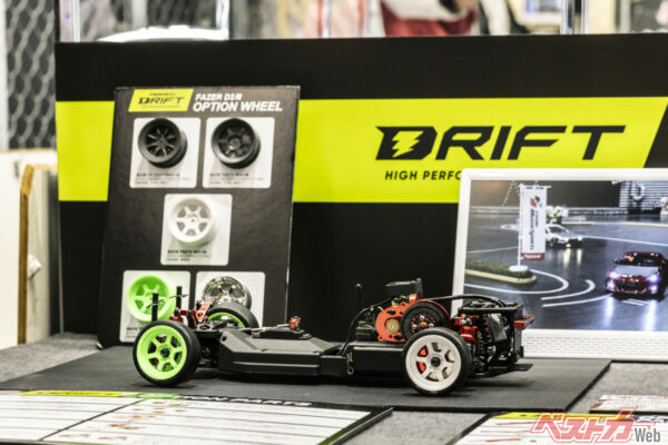 オプションではホイールも設定しており交換も可能