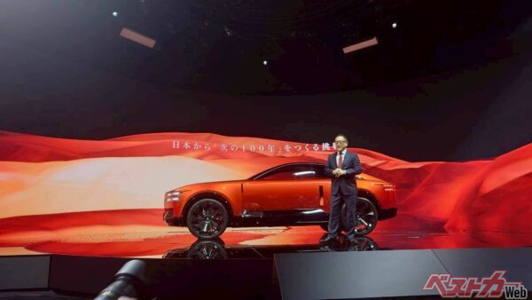 豊田章男会長はこのセンチュリーで新たにジャパンプライドを打ち出していく