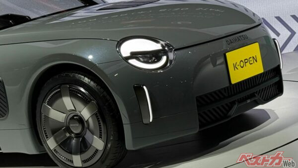 新型コペンやっぱあった!!　しかもFRでエンジン位置が低すぎ