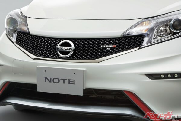 価格でみくびるな!!　100万円台で走りに酔える「本気の中古ホットハッチ」5選