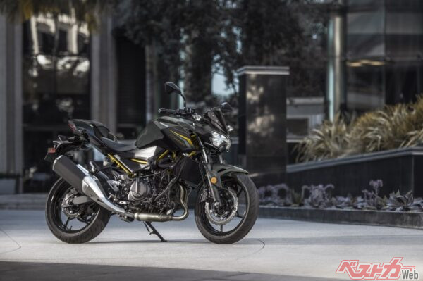 大人気車カワサキZ400に新カラー登場!!　スーパーネイキッドの魅力が際立ちすぎてて歓喜