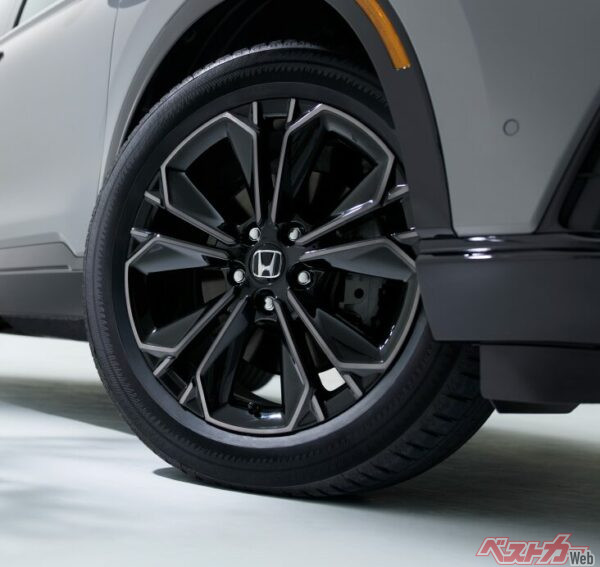 RSブラックエディション専用のアルミホイール