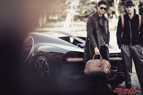 ウェアやバッグなど24のアイテムで構成された