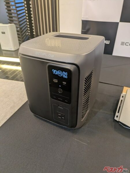 卓上に置いても問題ほどのコンパクトさ