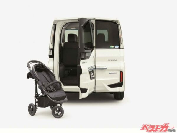 先代ステップワゴンの「わくわくゲート」