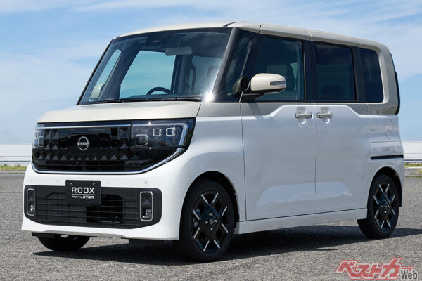 ハイウェイスターGターボ プロパイロットエディション（カラー：ホワイトパール／フローズンバニラパール 2トーン、内装：プレミアム）（2025年8月 初公開時の公式画像より）