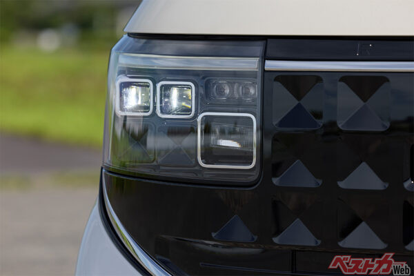 ハイウェイスターGターボ プロパイロットエディション（カラー：ホワイトパール／フローズンバニラパール 2トーン、内装：プレミアム）（2025年8月 初公開時の公式画像より）