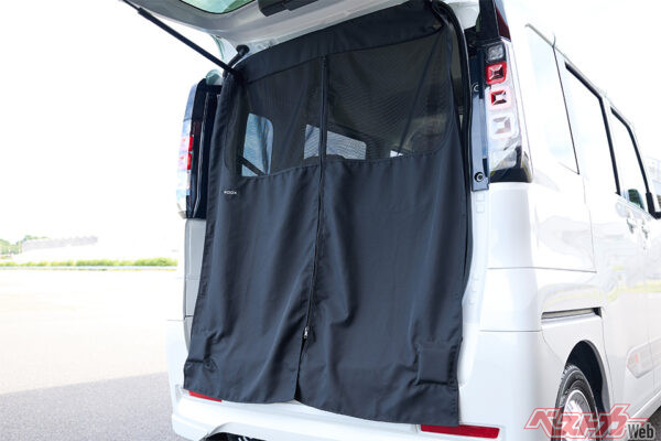 内装：ラゲッジネット（2025年8月 初公開時の公式画像より）