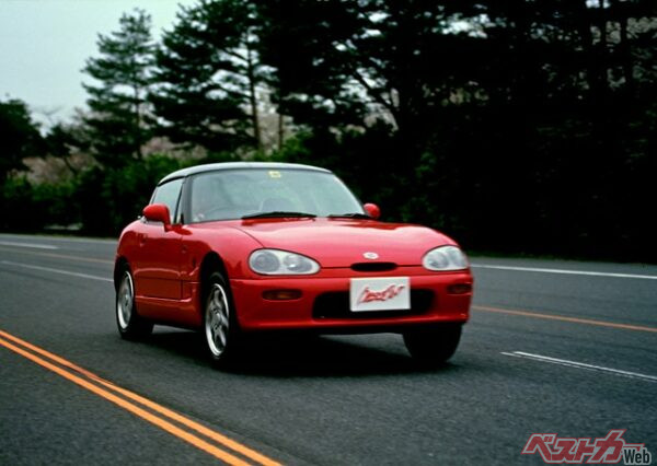 独自色が光るスズキは一言でキめてくる。まさにキラーフレーズというやつだ。画像はスズキ カプチーノ