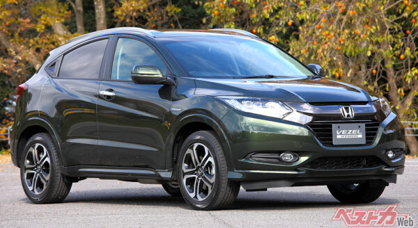 ホンダも新型車からLEDウインカーを順次採用している。SUVのヴェゼルも上質感を高めている