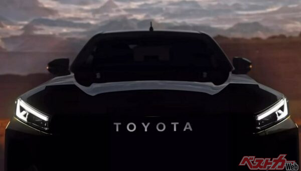 10年ぶりに新型ハイラックスまもなく登場!!　イケメン顔でこりゃ売れそうだ!!!