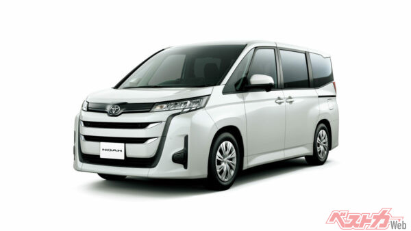 トヨタ ノア X。7人乗りで283万300円という安さ。