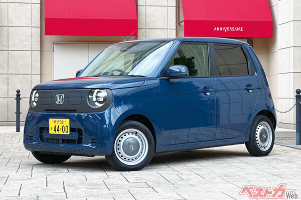 エクステリアは基本的にはガソリンエンジンのN-ONEと共通だが、フードを含めたフロントマスクが専用デザイン