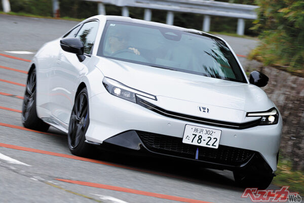 新型ホンダ プレリュード。ハイブリッドとスポーツ性を見事に融合させた新しいクーペ。ワインディングでもクリーンで爽快な走りを披露した