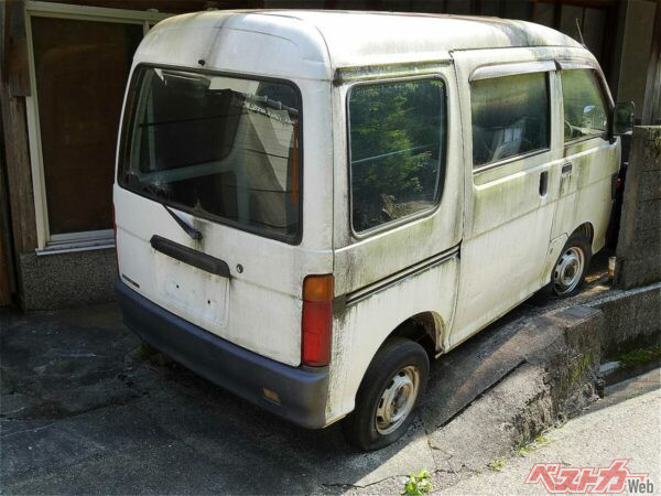 廃車には手数料がかかると思いがちだが……（Paylessimages@Adobestock）