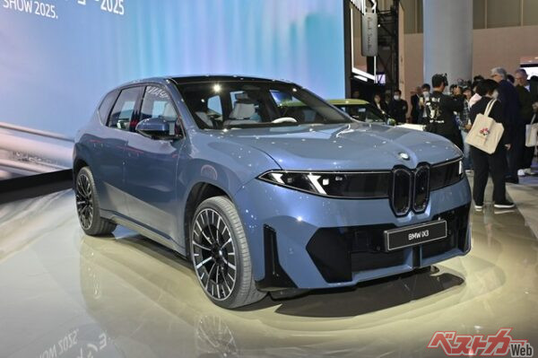 ニューBMW iX3