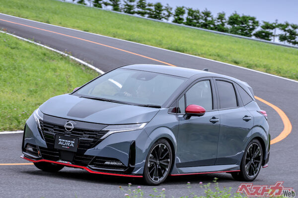 日産 ノートオーラ。「小さな高級車」がキャッチコピーのプレミアムコンパクト