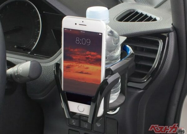 ドリンクとスマホが同時に置ける槌屋ヤック「PF369 スマホドリンク ブラック」