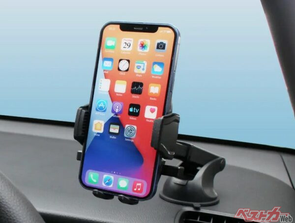 ペルシード「PPH2108　ワンタッチ開閉　スマホホルダー　ロングアーム吸盤」。吸盤は水洗いで吸着力が復活する