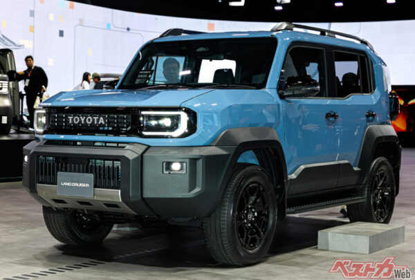 確かに!! ボディ下部にダメージを受けても致命傷となり得るものが装備されていない