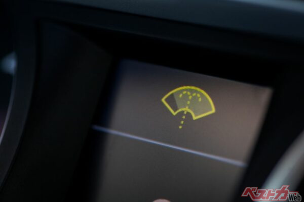 いまや欠かせない装備!!　ウィンドウウォッシャーが思わぬトラブルを招く!?