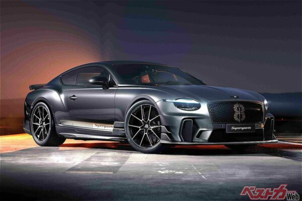 コンチネンタルGT スーパースポーツ。ホイールは22インチ！