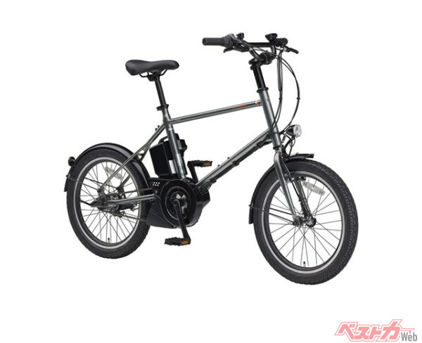 シンプルでスポーティな見た目が街に溶け込むPAS CRAIG ALLEY