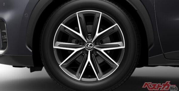 18インチアルミホイール(ダークグレーメタリック塗装_切削光輝)（2023年11月 発売開始時の公式画像より）