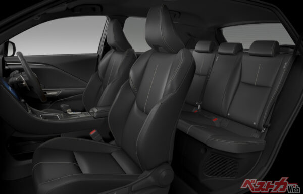 インテリアカラー：ブラック（2023年11月 発売開始時の公式画像より）