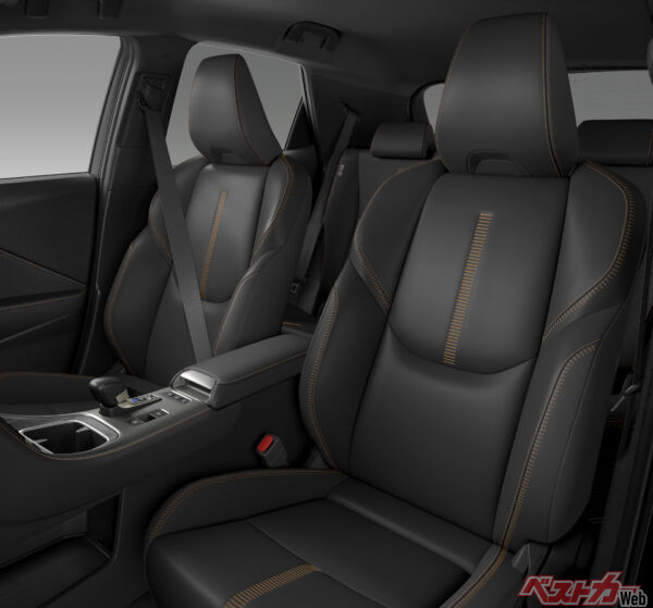 新型LBX “Bespoke Build” L-ANILINE本革ブラック（2023年11月 発売開始時の公式画像より）