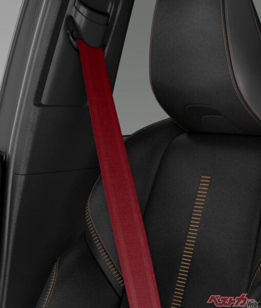 新型LBX “Bespoke Build”シートベルト：ダークローズ（2023年11月 発売開始時の公式画像より）