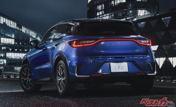 新型LBX”Cool”(ディープアズールマイカメタリック&ブラック)（2023年11月 発売開始時の公式画像より）