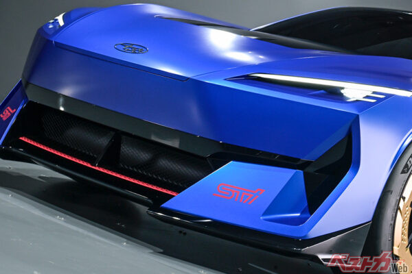 スバルSTIの決意表明!!　運動性能と実用性の両立を狙う2台の「パフォーマンス」