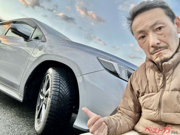 昨年(2024年)11月、社用車のレヴォーグにシンクロウェザーを装着した