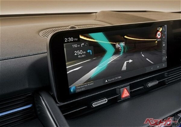 カメラ画像に案内表示を重ねるARナビを新搭載