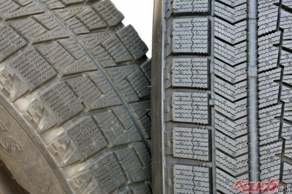 新品のスタッドレスタイヤ（右）と中古のスタッドレスタイヤ（左）。大丈夫だという人もいるが、製造後3～4年が経過したタイヤは、使用前に状態をきちんと確認してもらいたい