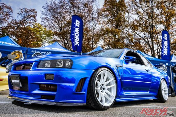 3色展開だからクルマやカスタムの方向性にあわせて選ぶことができる