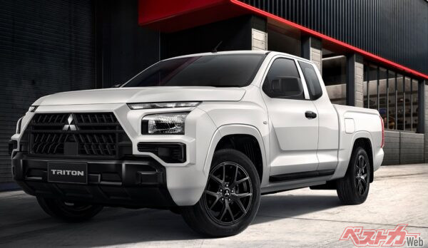 ブラックエディション以上に顔まわりが黒!! フォグランプレスもいいね!!!